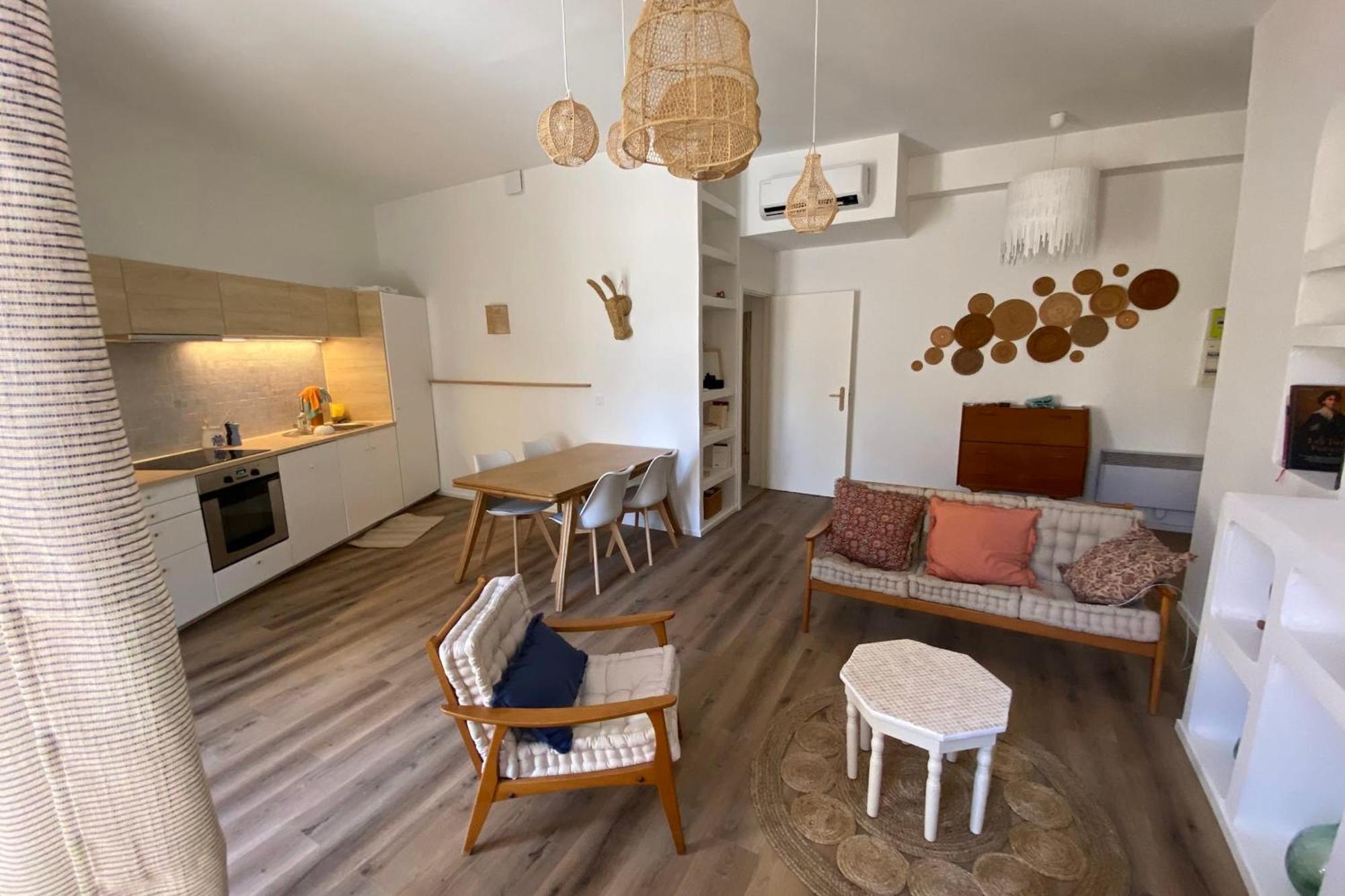 Groomi Le Boheme - Center Balcony And Air Conditioning! مونبيلييه المظهر الخارجي الصورة